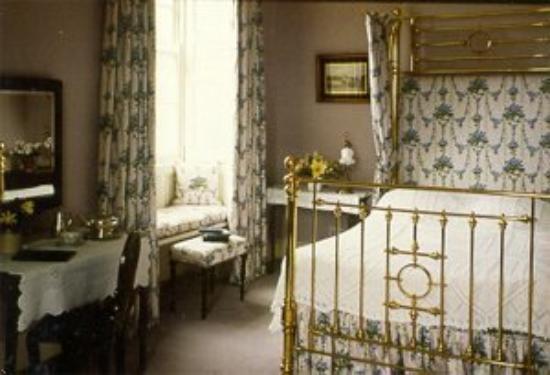 Ballymaloe House Hotel, an SLH Hotel