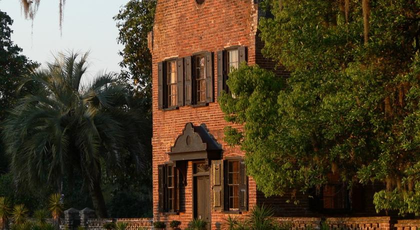 Inn At Middleton Place