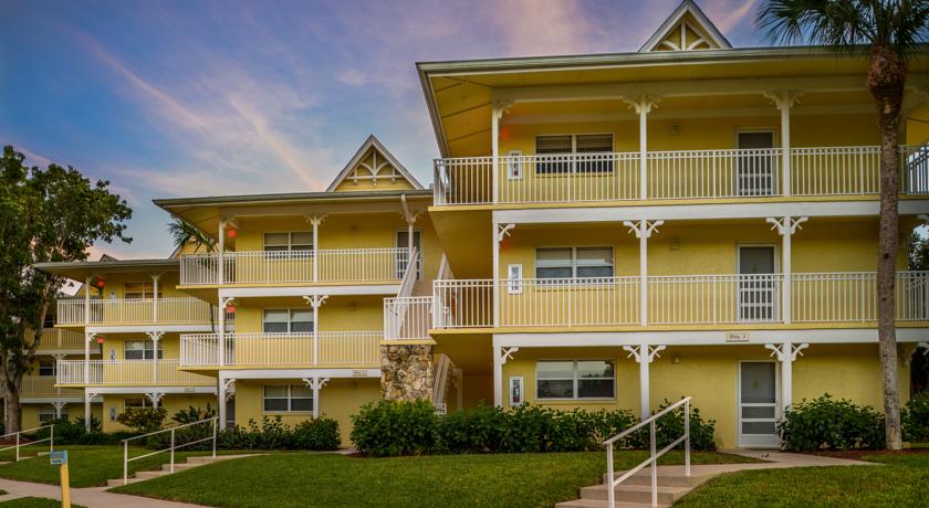 Hilton Vacation Club Charter Club Naples Bay
