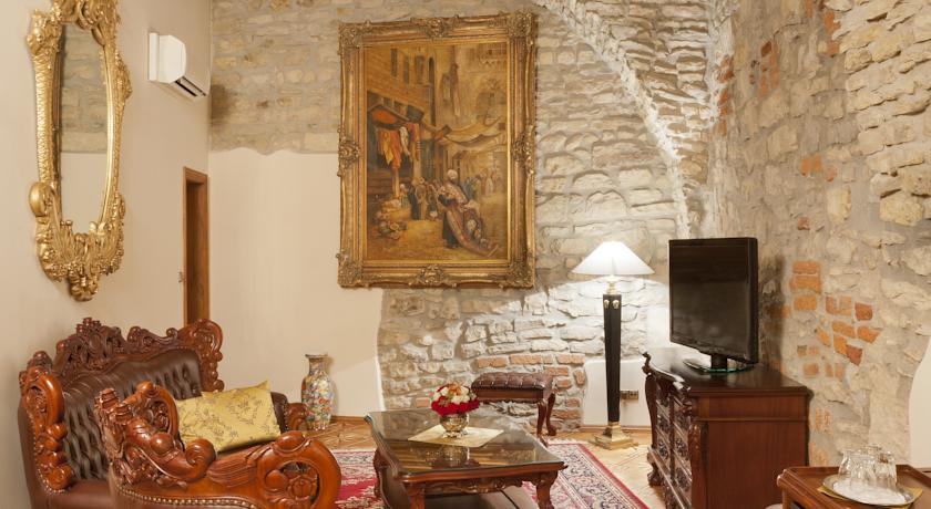 Hotel U Prince by BHG