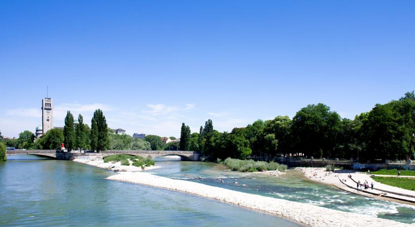 The Flushing Meadows Hotel
