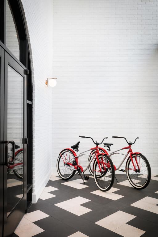 Halcyon, a Hotel in Cherry Creek