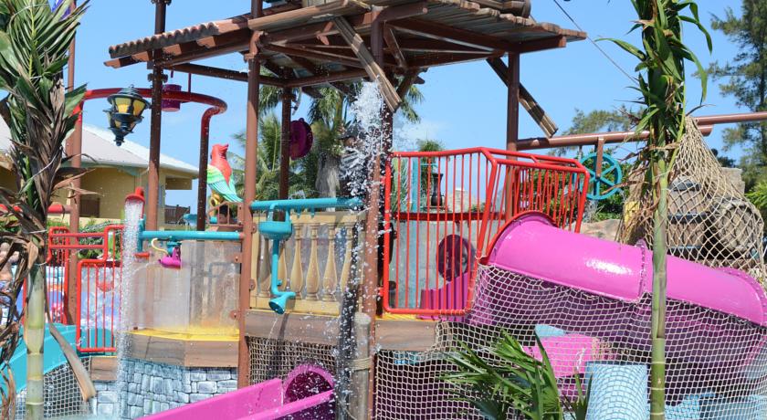 Jewel Runaway Bay Beach Resort & Waterpark
