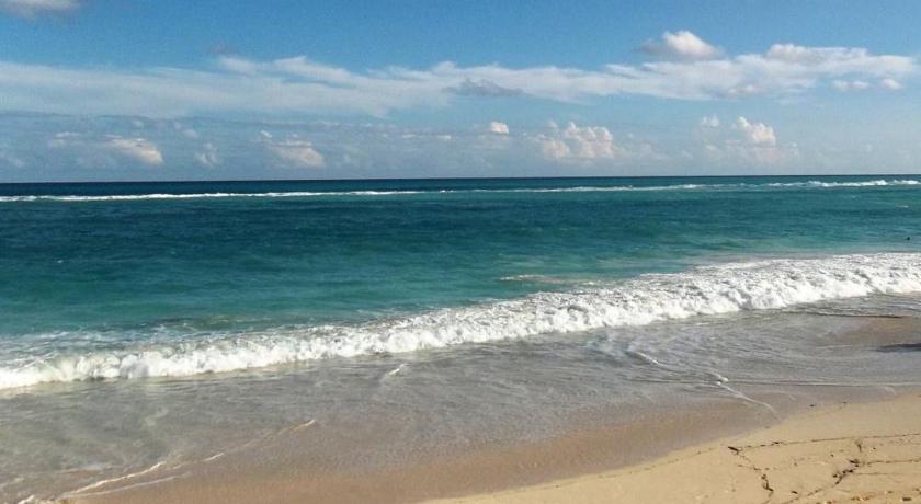 Coco Reef Resort Bermuda