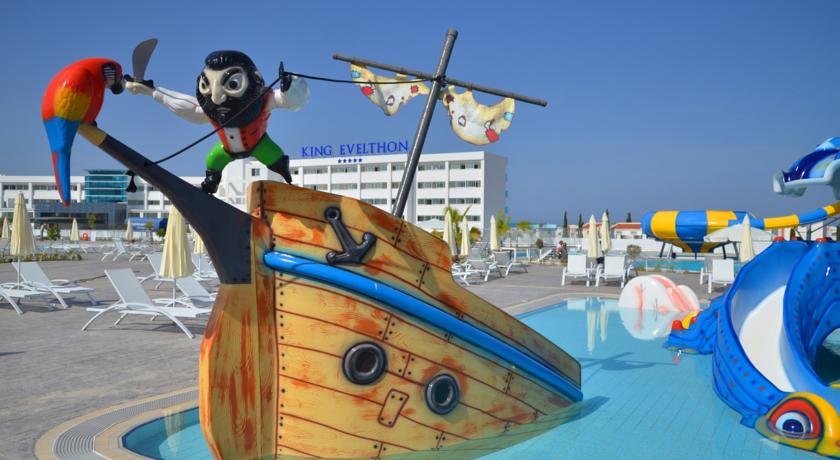 King Evelthon Beach Hotel & Resort