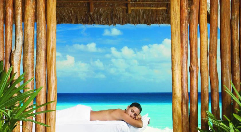 JW Marriott Cancun Resort & Spa