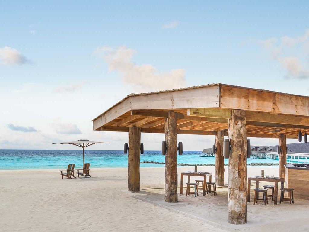 The St. Regis Maldives Vommuli Resort