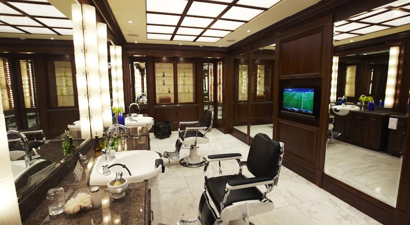 The Maybourne Beverly Hills