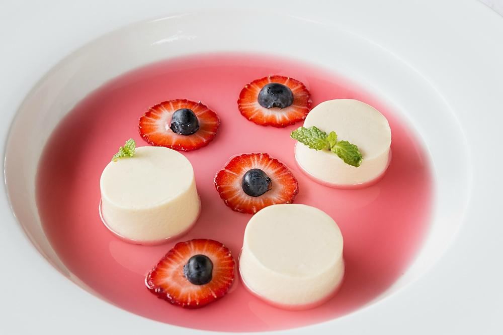 Likuliku Lagoon Resort