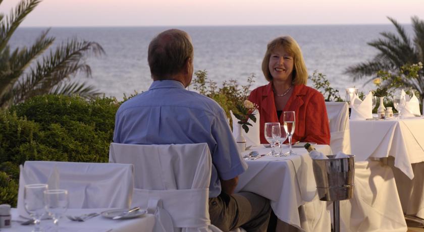 Constantinou Bros ??thena Royal Beach Hotel