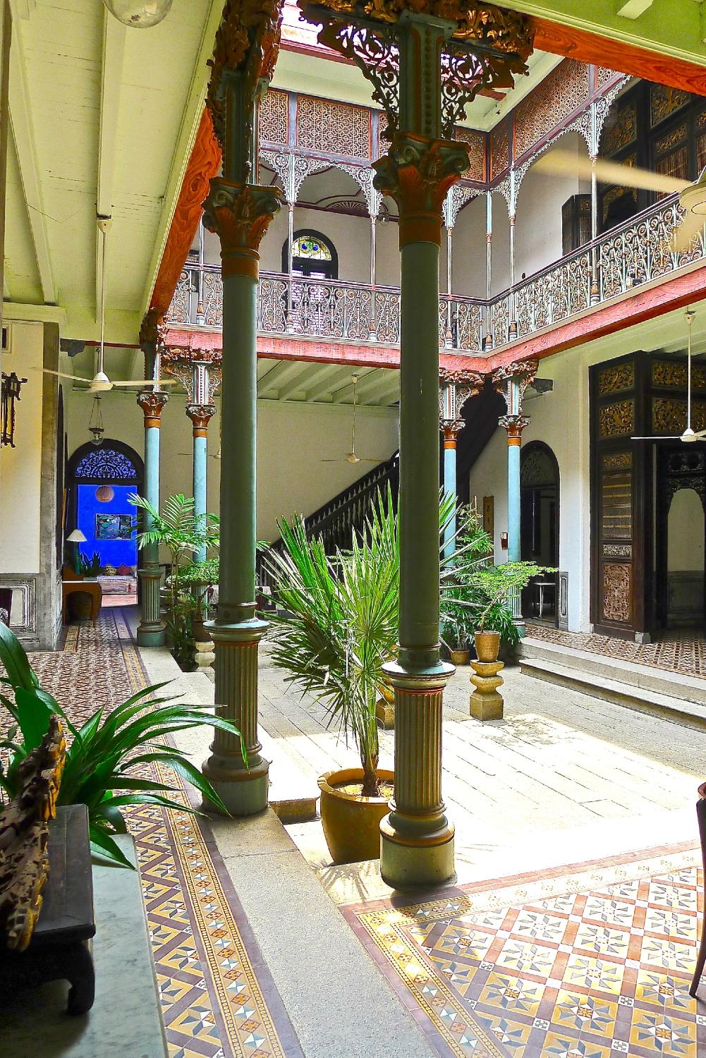 Cheong Fatt Tze, The Blue Mansion