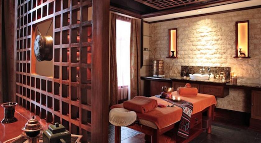 Edsa Shangri-La, Manila