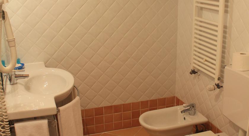 Urbanauts Studios Minelli