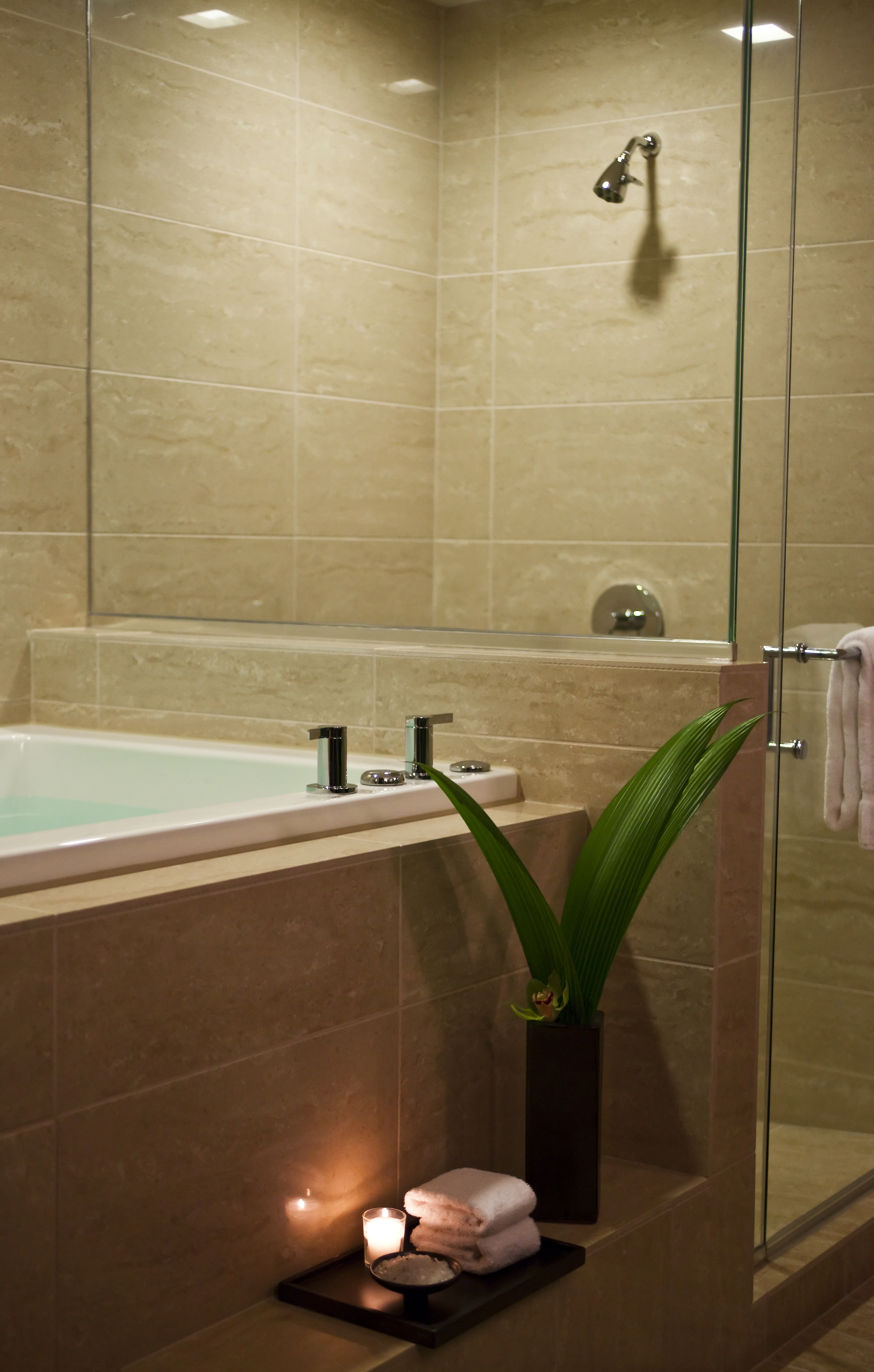 The Royal Sonesta Chicago River North