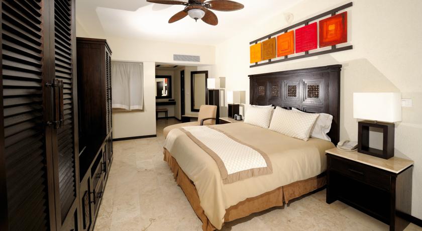 Casa Dorada Los Cabos Resort & Spa