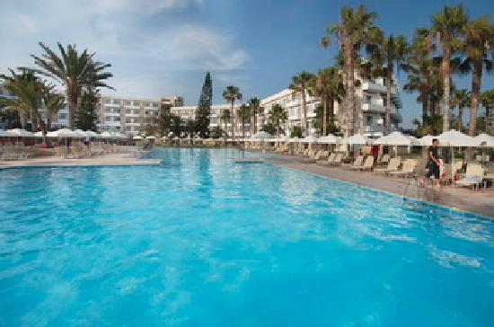 Louis Phaethon Beach