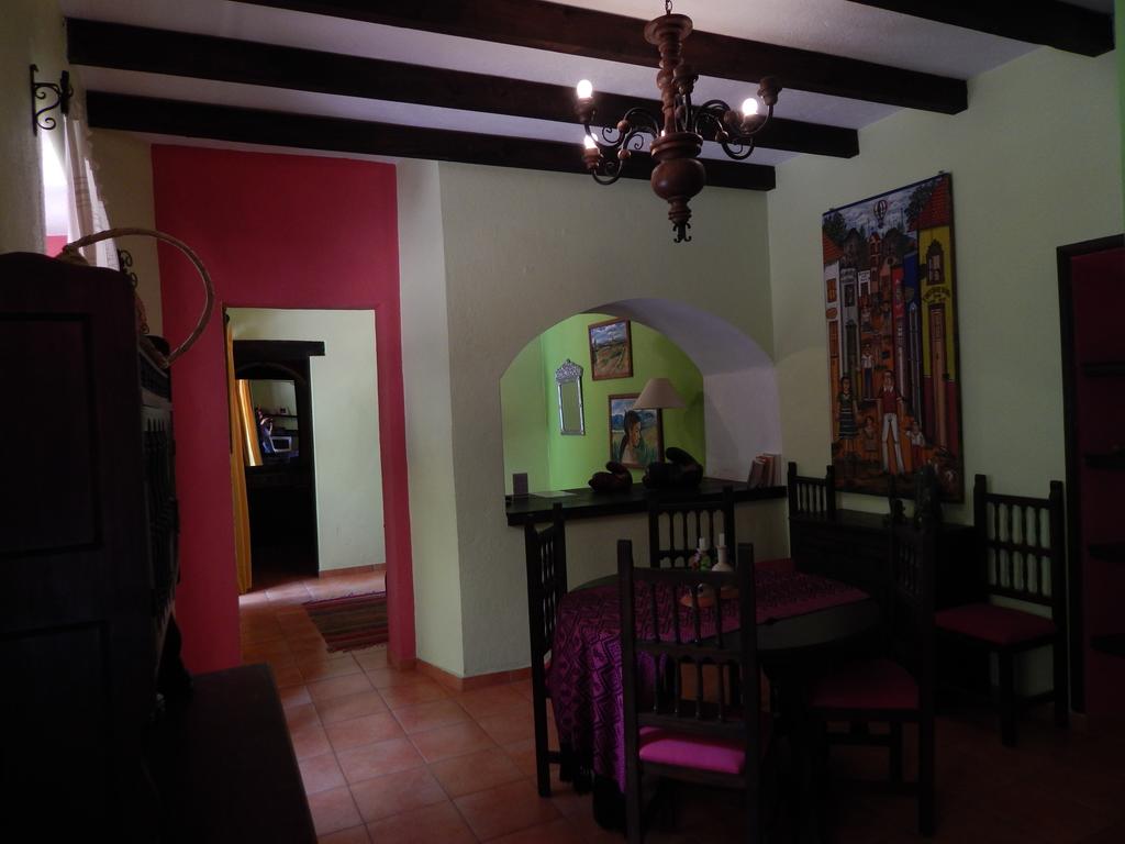 Casa Mia Suites Apartments