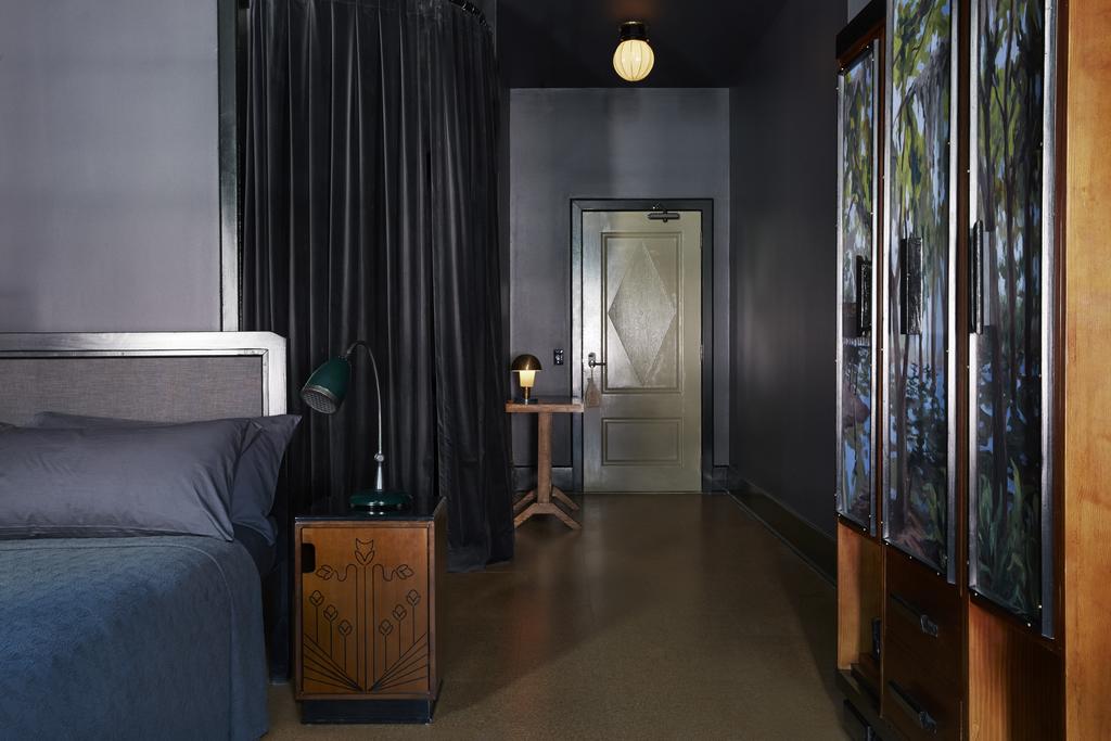 The Barnett - JDV by Hyatt