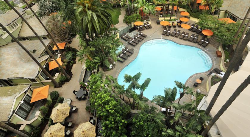 Fairmont Miramar Hotel & Bungalows