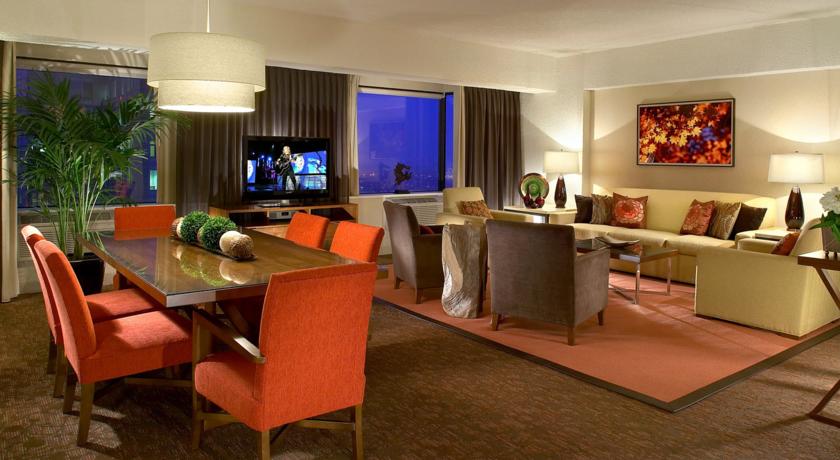 Le Centre Sheraton Montreal Hotel