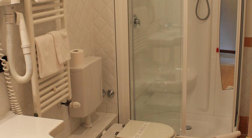 Urbanauts Studios Minelli