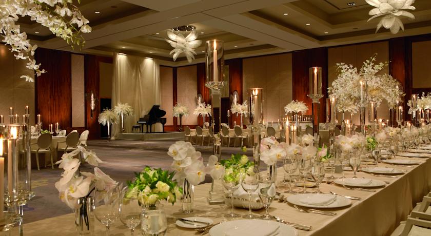 The Ritz-Carlton, Toronto