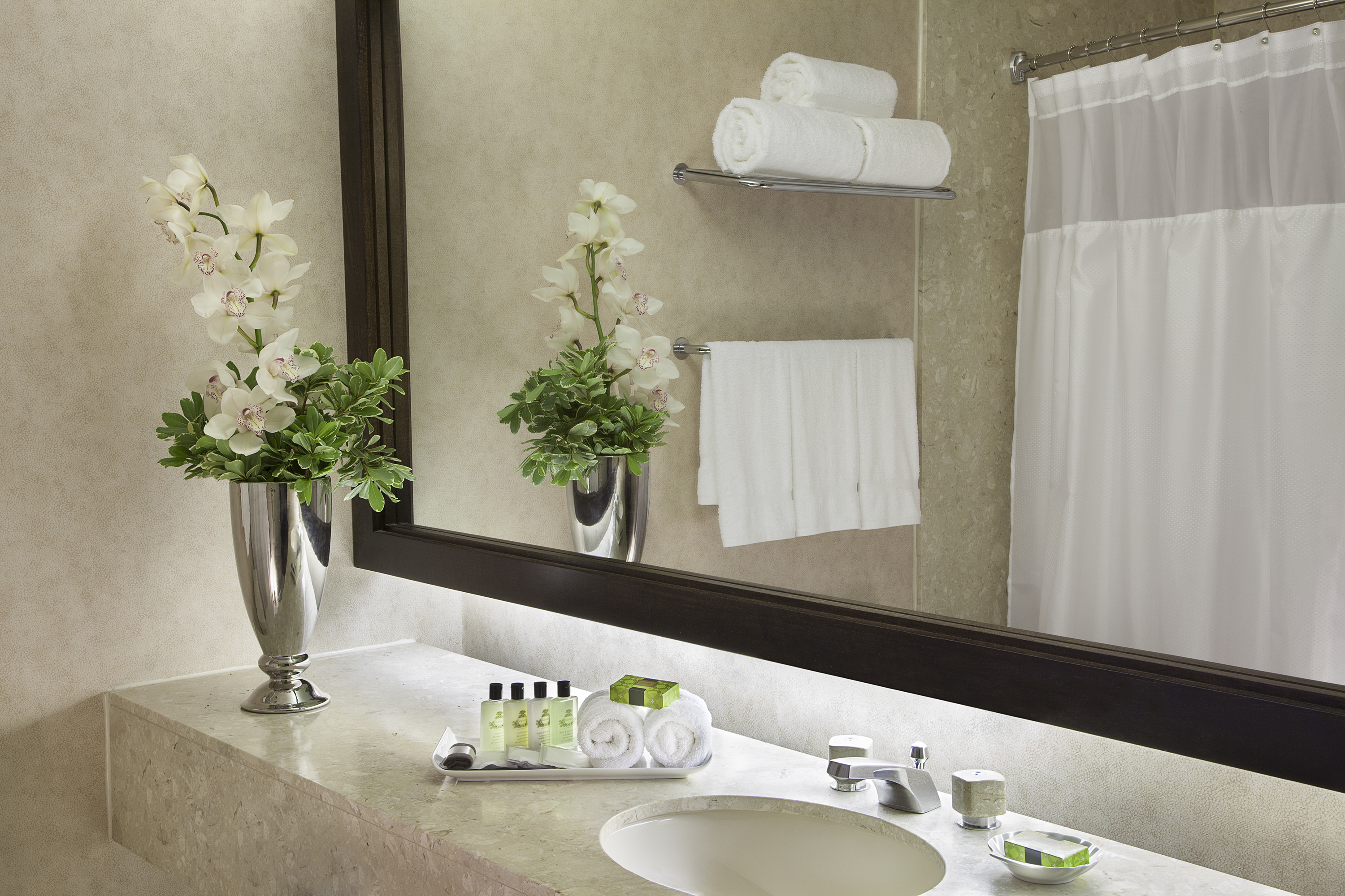 Intercontinental Toronto Centre By IHG