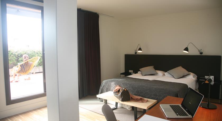 Alexandra Barcelona Hotel, Curio Collection by Hilton