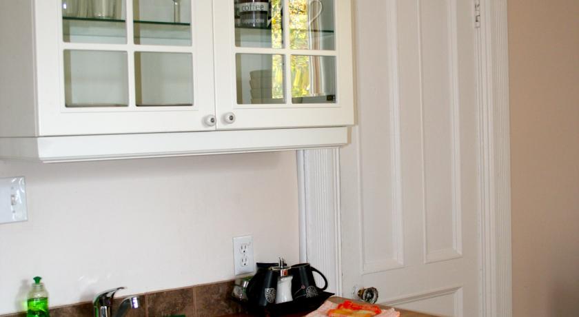 University Bed & Breakfast Apartments