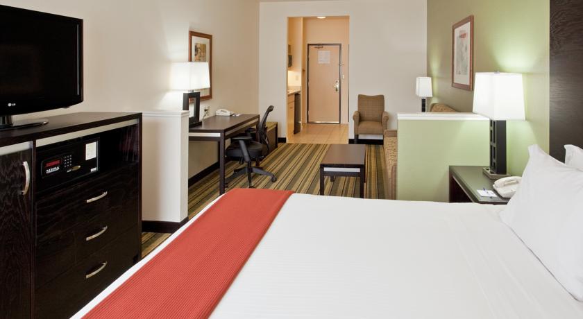 Holiday Inn Express & Suites Berkeley, an IHG hotel