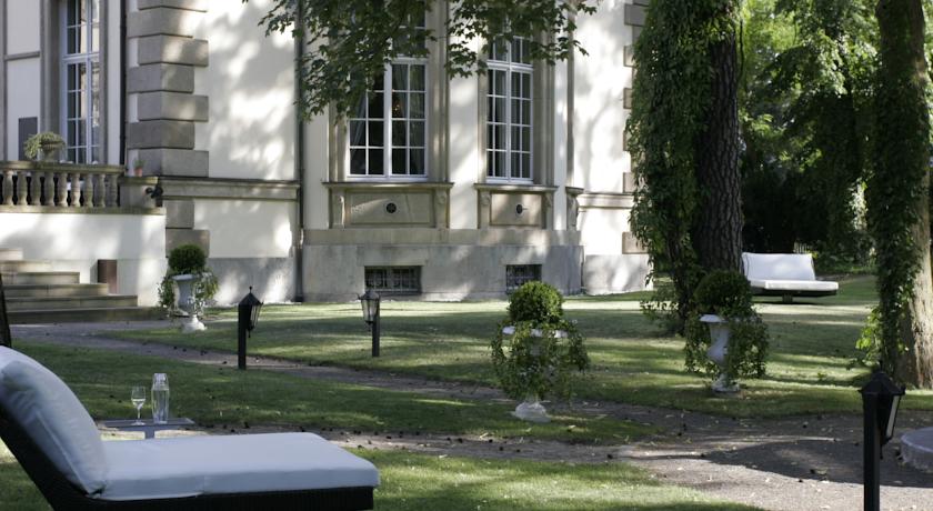 Schlosshotel Berlin By Patrick Hellmann