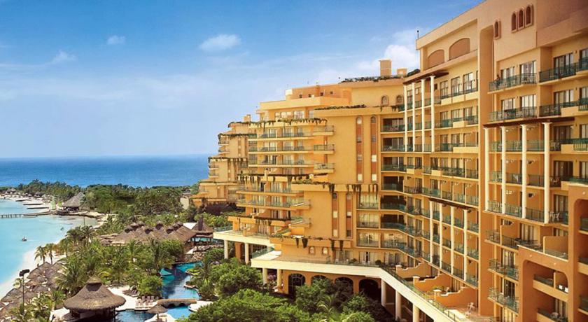 Grand Fiesta Americana Coral Beach