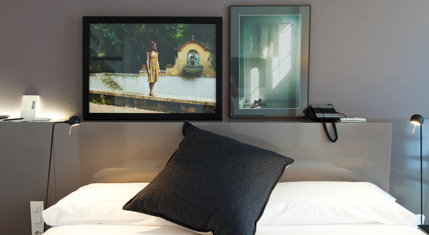 Alexandra Barcelona Hotel, Curio Collection by Hilton