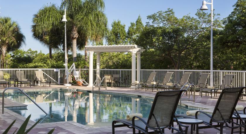 DoubleTree Suites by Hilton Hotel Naples