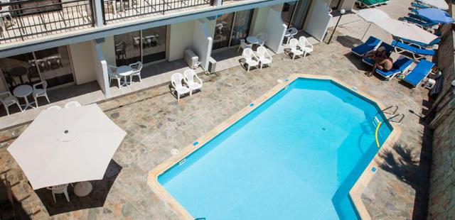 Crystallo Apartments