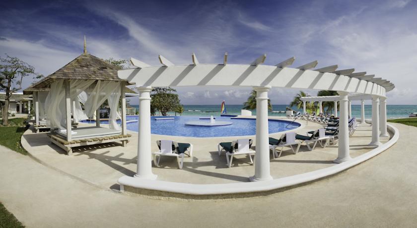 Jewel Runaway Bay Beach Resort & Waterpark