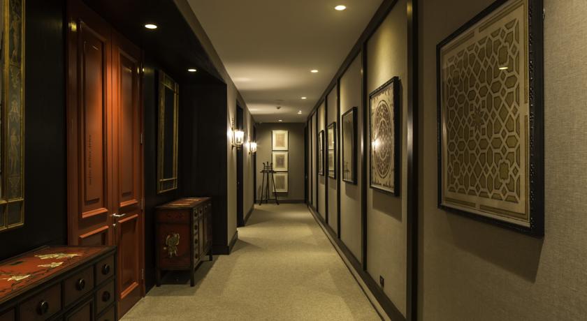 The Singular Santiago Lastarria Hotel