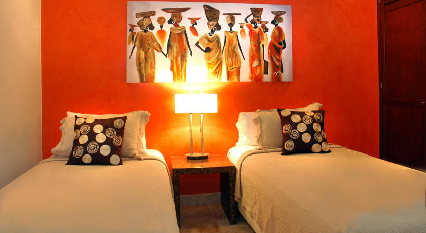 Maya Villa Condo Hotel & Beach Club