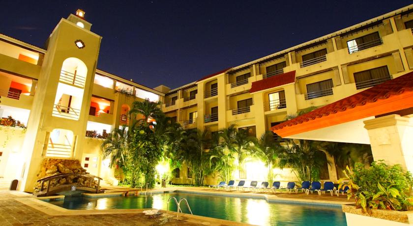 Hotel Adhara Cancun